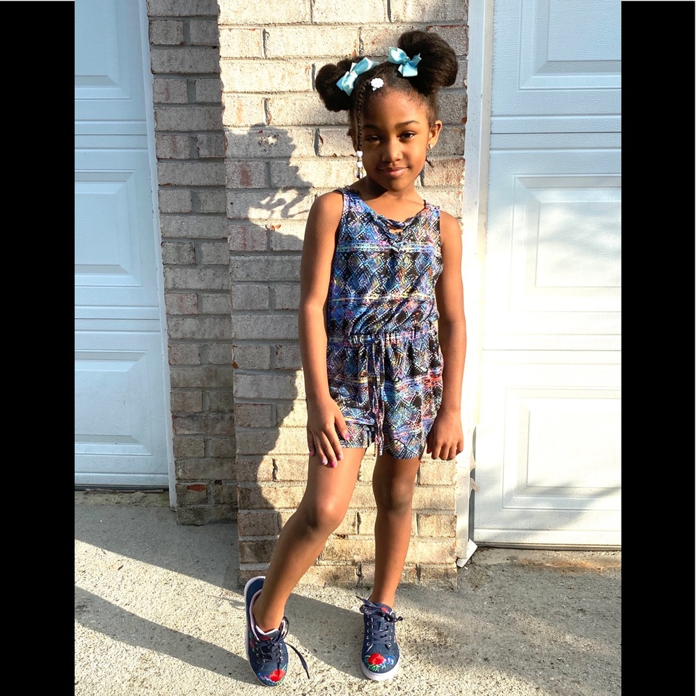 Kyra Light Up Shoes - Picture 2 of 5